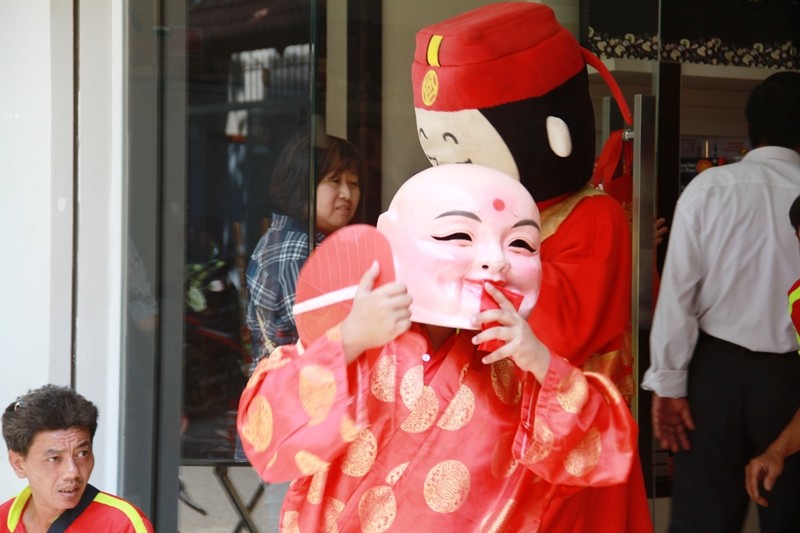 Người Sài Gòn múa lân, rồng cầu tài lộc đầu năm mới - ảnh 12